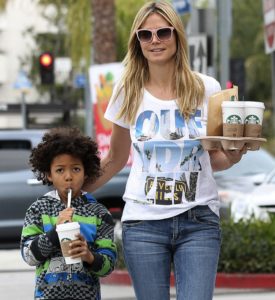 Heidi Klum And Family Stop By Starbucks